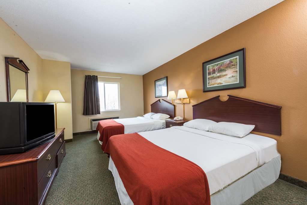 Hotel Super 8 By Wyndham Indianapolis/Ne/Castleton Area Chambre photo