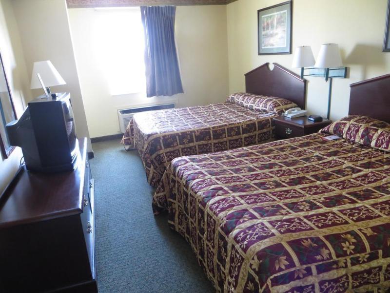 Hotel Super 8 By Wyndham Indianapolis/Ne/Castleton Area Extérieur photo